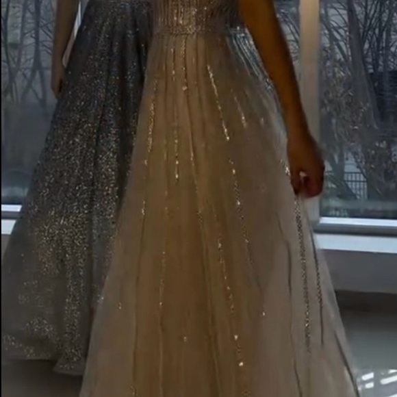 GODDESS - Picture 15 of 16